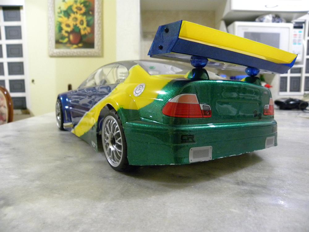 bmwm3.jpg