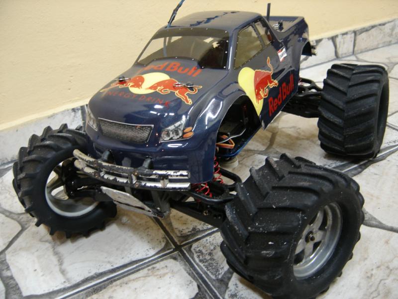 T-Maxx Red Bull