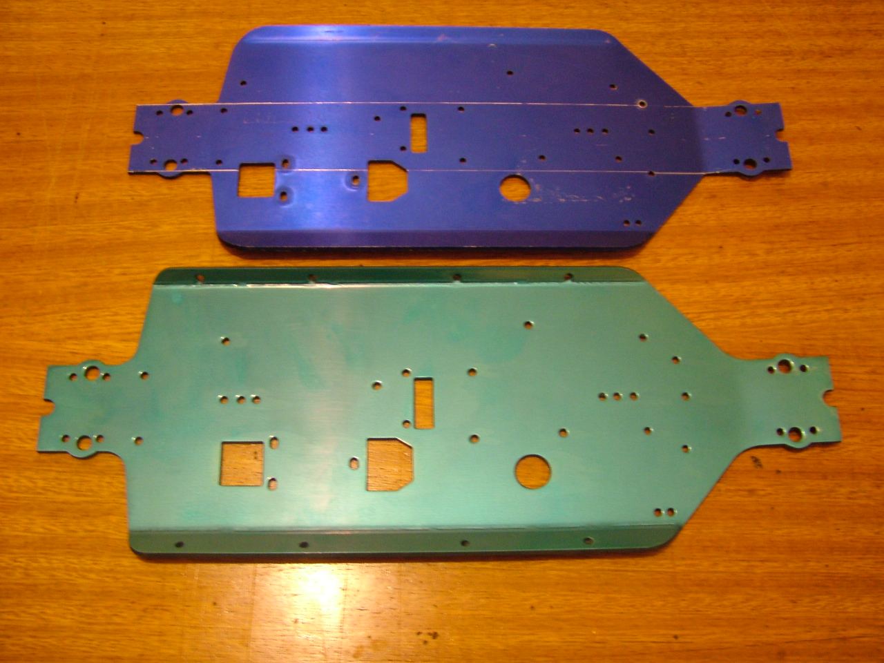 Comparativo dos 2 chassis