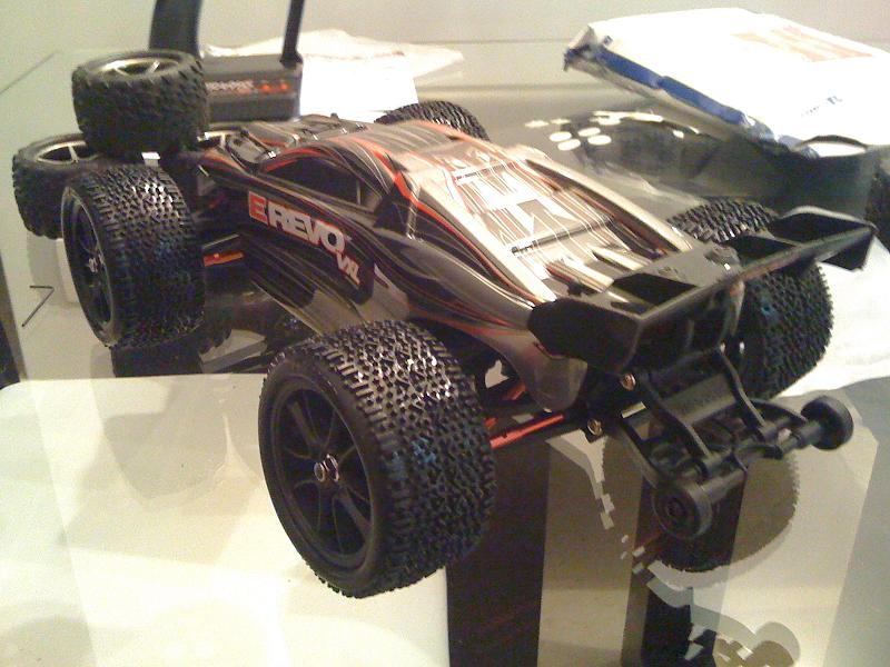 Trazeira com wheelie bar