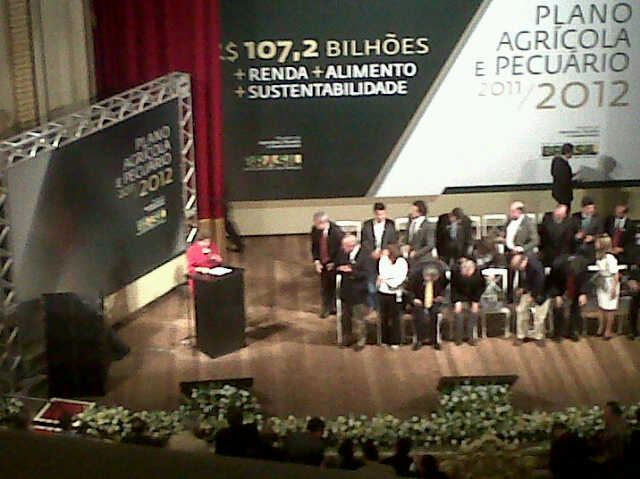 dilma em rp.jpg