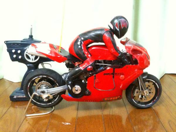 moto1.jpg