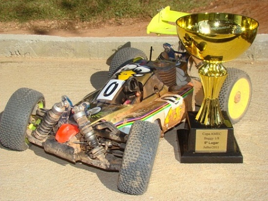Mugen MBX6 #5 - piloto Guto Zen