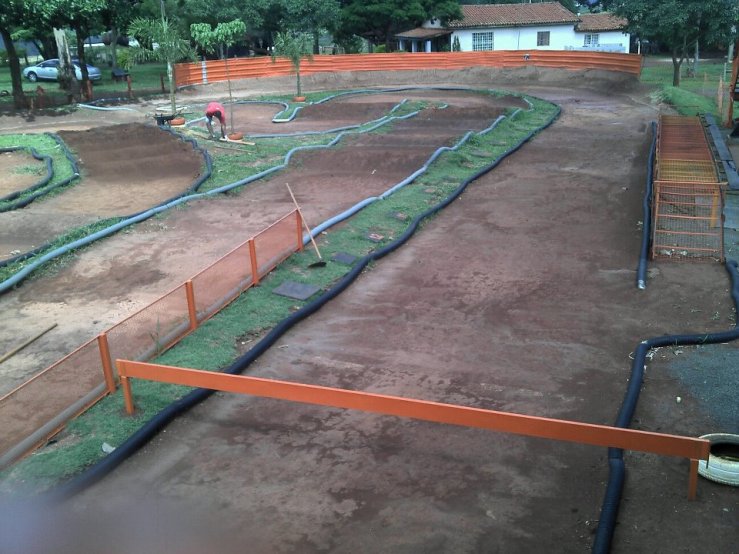 pista 17 novembro.jpg