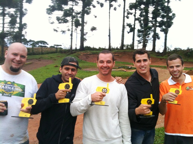 nelson (2o) , Guga (1o) , Kibe (3o) , Guto Baer (4o) , Stefan (5o)