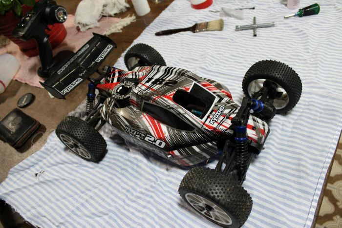 Kyosho dbx 2.0