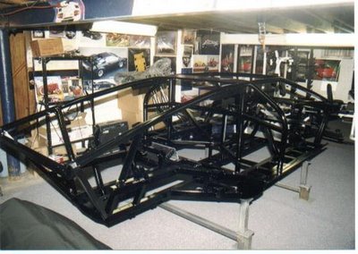 3-lamborghini-estrutura-tubular.jpg