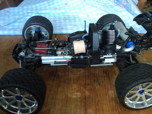 revo 001.jpg